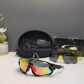 Picture of Oakley Sunglasses _SKUfw66124578fw